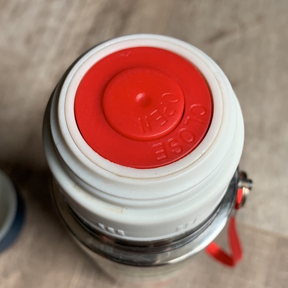 Floral thermos with cup - Picture 6 of 9